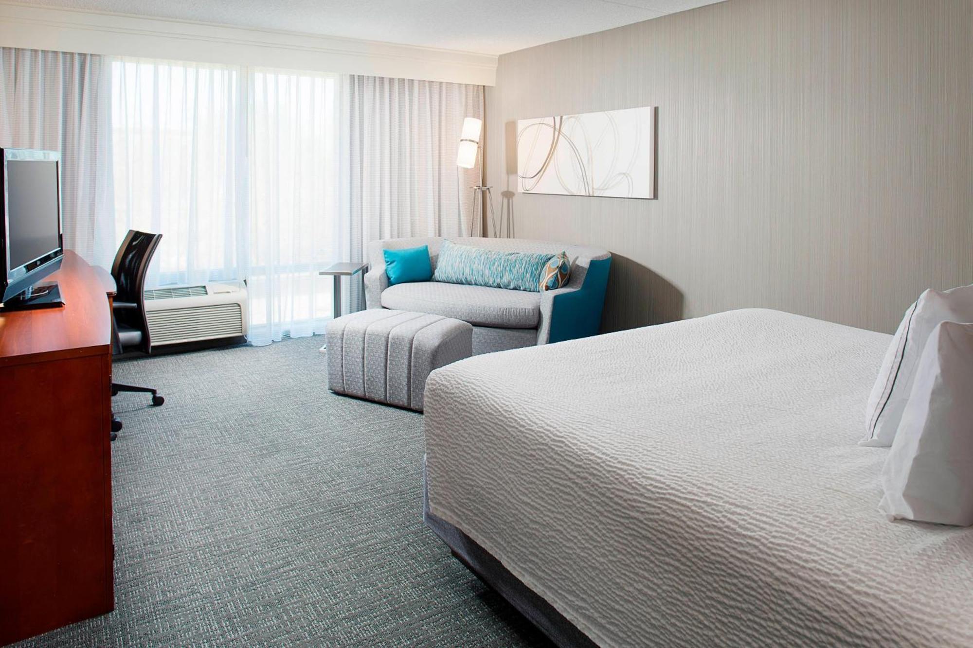 Courtyard By Marriott Houma Hotel Exterior photo