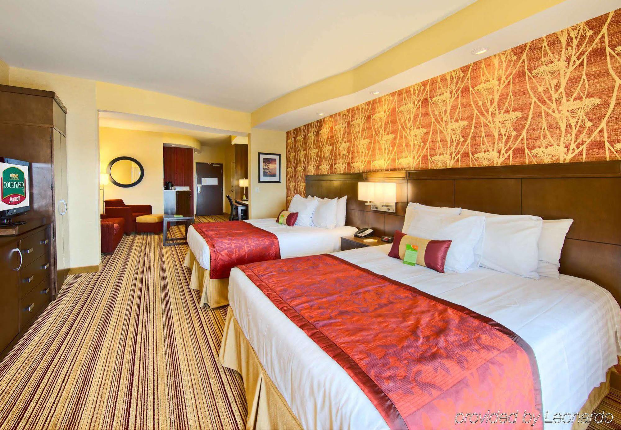 Courtyard By Marriott Houma Hotel Room photo